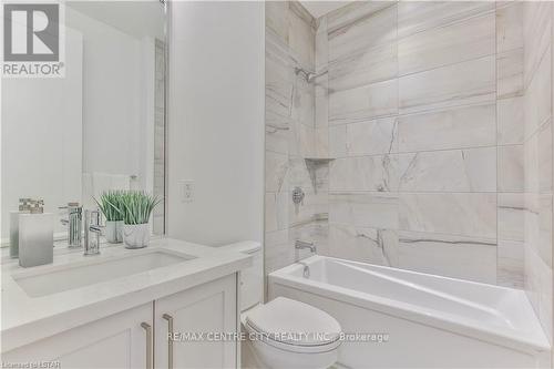 5 - 85 Forest Street, Aylmer, ON - Indoor Photo Showing Bathroom