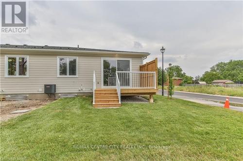 #5 -85 Forest St, Aylmer, ON - Outdoor With Deck Patio Veranda