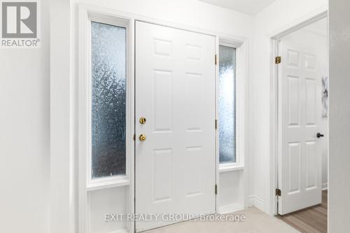 32 Heritage Drive, Prince Edward County, ON - Indoor Photo Showing Other Room