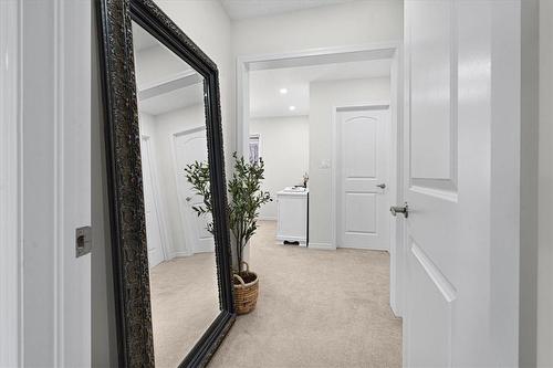 157 Cactus Crescent, Stoney Creek, ON - Indoor Photo Showing Other Room