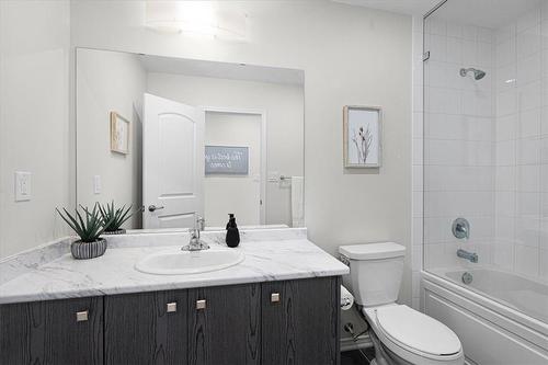 157 Cactus Crescent, Stoney Creek, ON - Indoor Photo Showing Bathroom