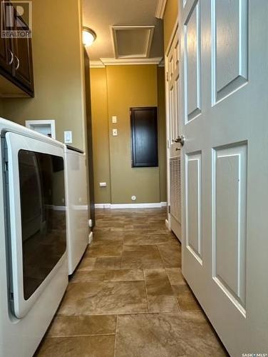 171 Northern Road E, Melville, SK - Indoor Photo Showing Laundry Room