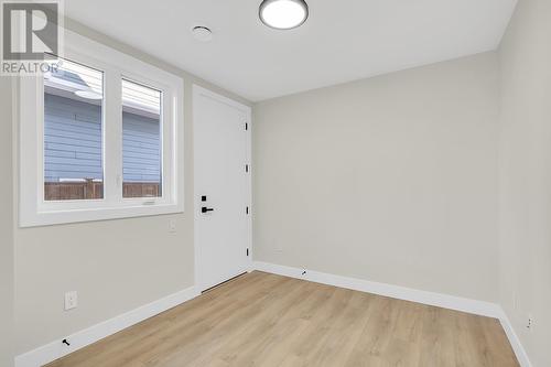 705 Raymer Road, Kelowna, BC - Indoor Photo Showing Other Room