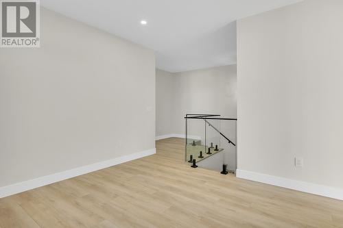 705 Raymer Road, Kelowna, BC - Indoor Photo Showing Other Room