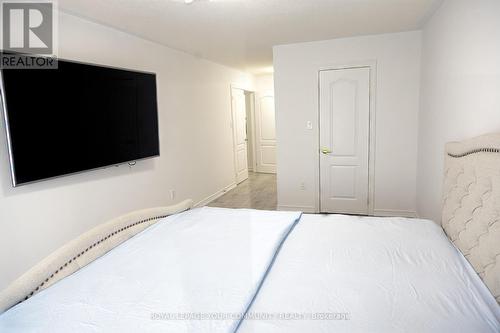 20 Starwood Rd, Vaughan, ON - Indoor Photo Showing Bedroom