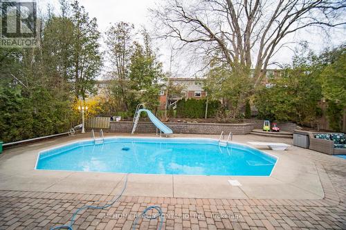 878 Silver Birch Tr, Mississauga, ON - Outdoor With In Ground Pool With Backyard