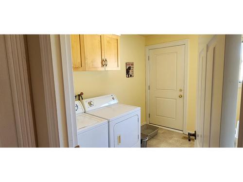 1480 Carson Road, Grand Forks, BC - Indoor Photo Showing Laundry Room