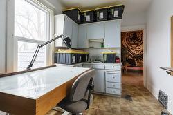 Office/workroom/possible second kitchen - 