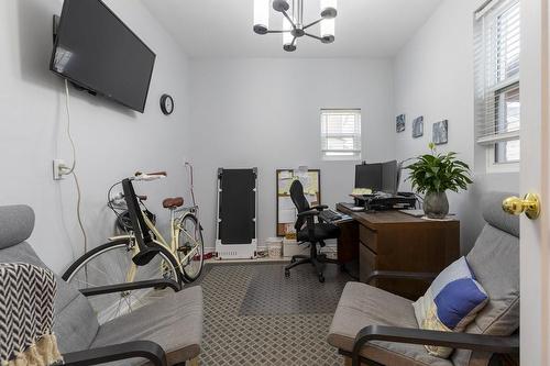 Bedroom/office - 29 Sunset Avenue, Hamilton, ON - Indoor
