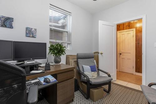bedroom/office - 29 Sunset Avenue, Hamilton, ON - Indoor Photo Showing Office