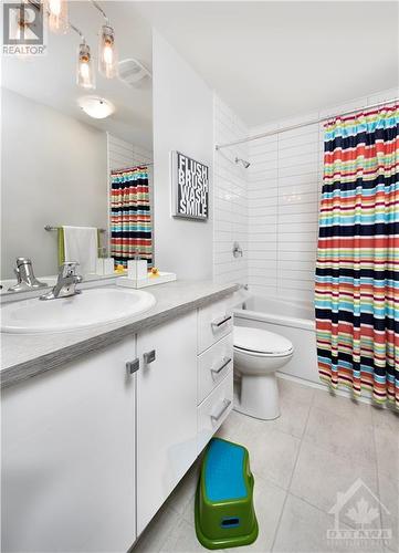 689 Fisher Street, Kemptville, ON - Indoor Photo Showing Bathroom
