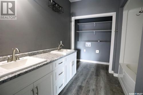 C 300 2Nd Street E, Meota, SK - Indoor Photo Showing Bathroom