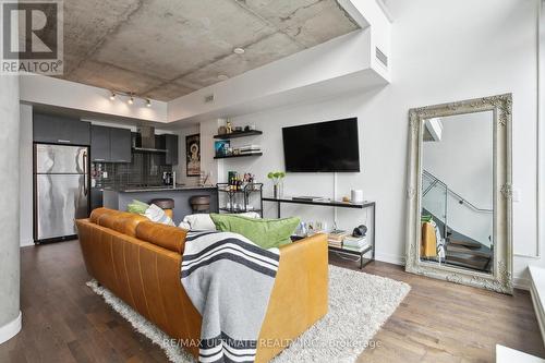 #722 -95 Bathurst St, Toronto, ON - Indoor With Fireplace