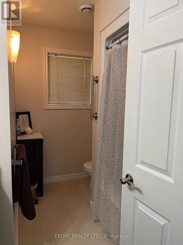 54 South John St S, Belleville, ON - Indoor Photo Showing Bathroom