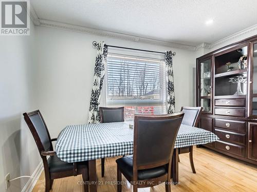 36 Prince Cres, Brampton, ON - Indoor Photo Showing Dining Room