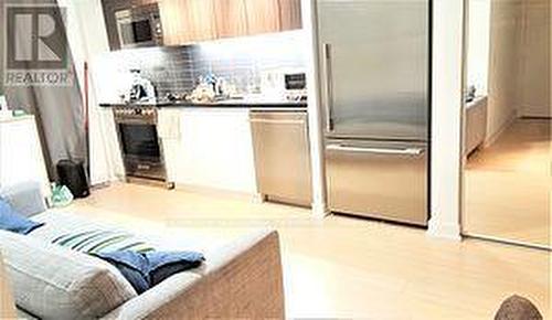 719 - 85 Queens Wharf Road, Toronto, ON - Indoor Photo Showing Kitchen With Stainless Steel Kitchen