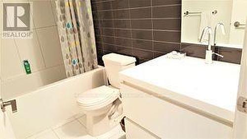 719 - 85 Queens Wharf Road, Toronto, ON - Indoor Photo Showing Bathroom