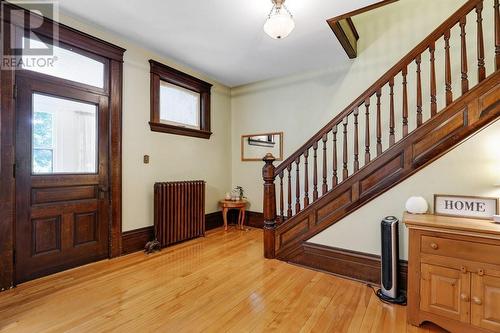 154 Quarry Avenue, Renfrew, ON - Indoor Photo Showing Other Room