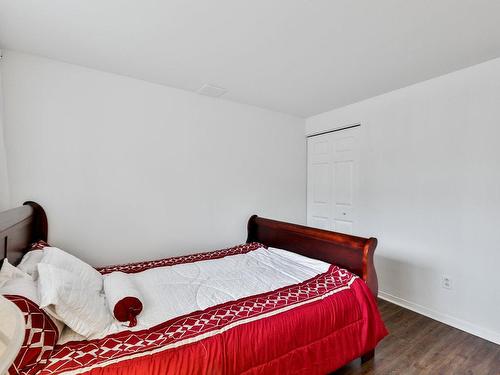 Chambre Ã Â coucher - 3194 Rue Plante, Longueuil (Saint-Hubert), QC - Indoor Photo Showing Bedroom