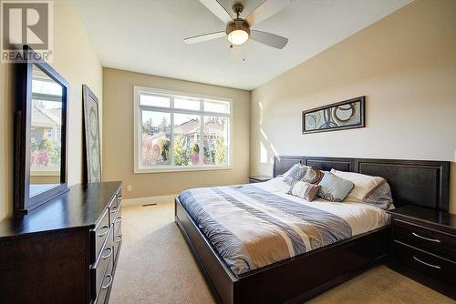 13117 Porter Drive, Lake Country, BC - Indoor Photo Showing Bedroom