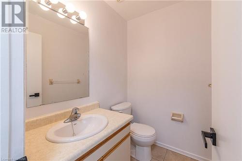 415 Kingscourt Drive Unit# 3, Waterloo, ON - Indoor Photo Showing Bathroom