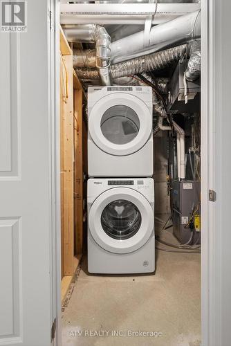 91 Seguin Street, Richmond Hill, ON - Indoor Photo Showing Laundry Room