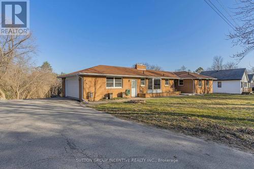 2160 Snow Valley Rd, Springwater, ON - Outdoor