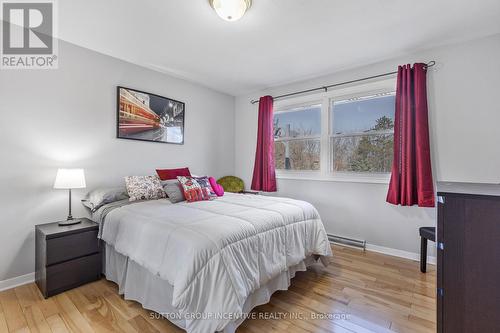 2160 Snow Valley Road, Springwater, ON - Indoor Photo Showing Bedroom