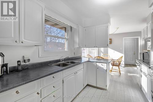 2160 Snow Valley Rd, Springwater, ON - Indoor Photo Showing Kitchen With Double Sink