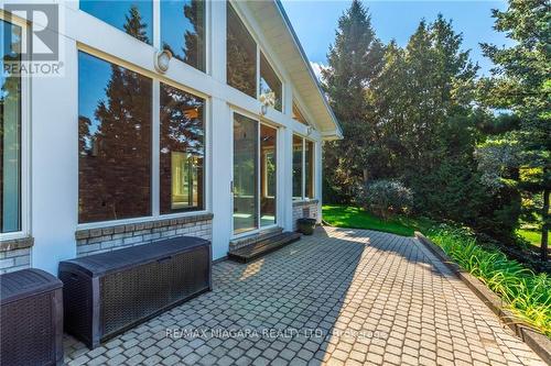 6811 Carmella Place, Niagara Falls, ON - Outdoor With Deck Patio Veranda With Exterior