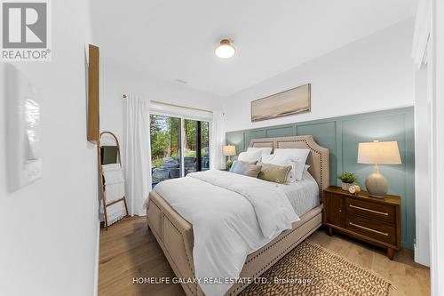1371 West Oxbow Lake Road W, Huntsville, ON - Indoor Photo Showing Bedroom