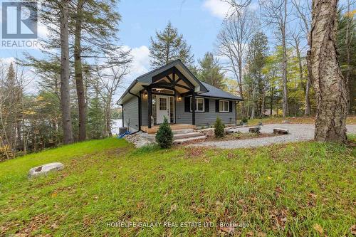 1371 West Oxbow Lake Rd W, Huntsville, ON - Outdoor