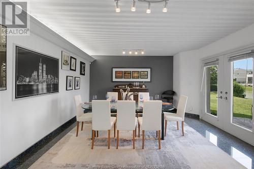 4572 Lake Grande Court, Windsor, ON - Indoor Photo Showing Dining Room