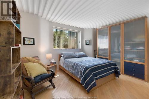 4572 Lake Grande Court, Windsor, ON - Indoor Photo Showing Bedroom