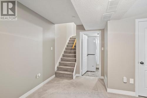 10 - 38 Hunt Avenue, Richmond Hill, ON - Indoor Photo Showing Other Room