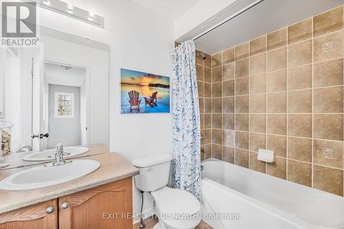 39 Country Tr, Georgian Bay, ON - Indoor Photo Showing Bathroom