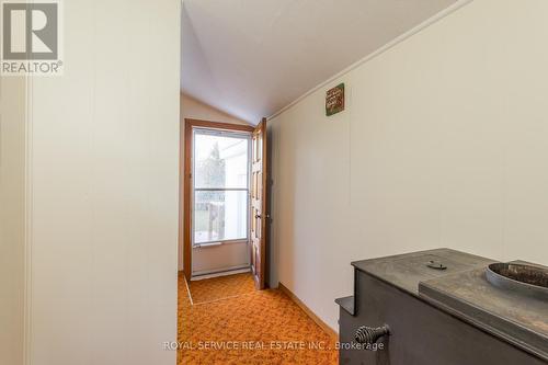 32 Smith St, Smith-Ennismore-Lakefield, ON - Indoor Photo Showing Other Room