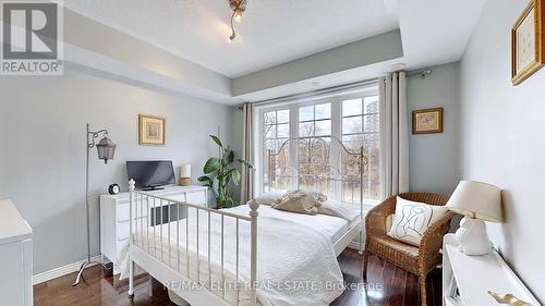 #2 -667A Warden Ave W, Toronto, ON - Indoor Photo Showing Bedroom