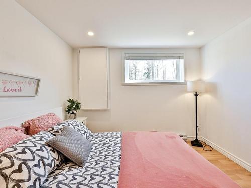 Chambre Ã Â coucher - 2100 Rue Des Bernaches, Sainte-Julienne, QC - Indoor Photo Showing Bedroom