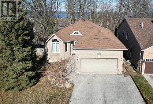 160 Taylor Dr, Barrie, ON - Outdoor