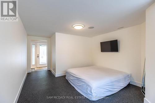 10530 Fifth Lane, Milton, ON - Indoor Photo Showing Bedroom