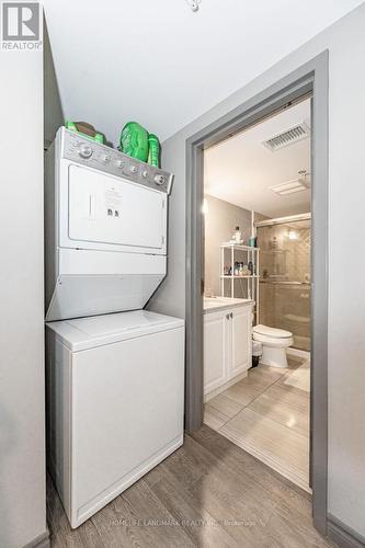 #206 -321 Spruce St, Waterloo, ON - Indoor Photo Showing Laundry Room