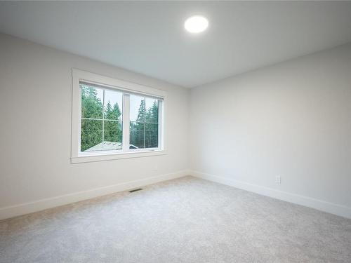 28-1090 Evergreen Rd, Campbell River, BC - Indoor Photo Showing Other Room