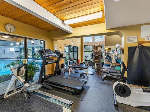 503-620 Toronto St, Victoria, BC - Indoor Photo Showing Gym Room