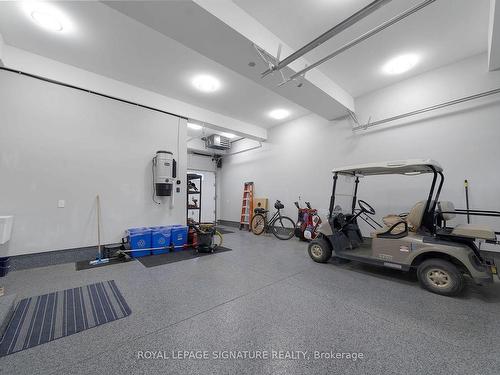 69 Miles St, Milton, ON - Indoor Photo Showing Garage