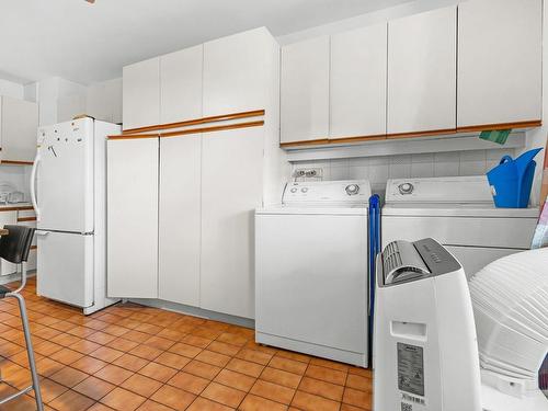 Kitchen - 1234  - 1238 1Re Avenue, Québec (La Cité-Limoilou), QC - Indoor Photo Showing Laundry Room