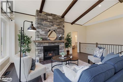 4400 518 Highway E, Kearney, ON - Indoor Photo Showing Living Room With Fireplace