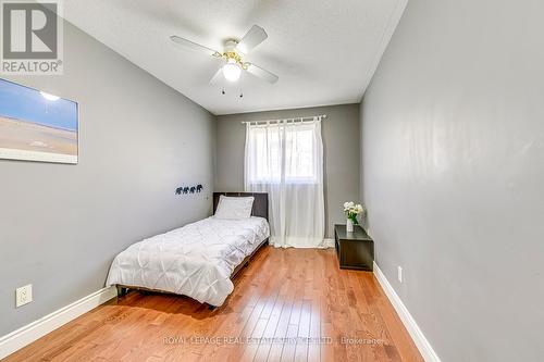 1405 Cedarglen Crt, Oakville, ON - Indoor Photo Showing Bedroom