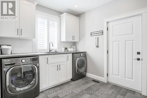 140 Centre Rd, Madoc, ON - Indoor Photo Showing Laundry Room