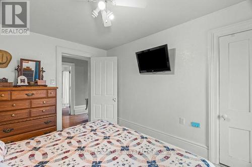 22410 Mcarthur Rd, Southwest Middlesex, ON - Indoor Photo Showing Bedroom